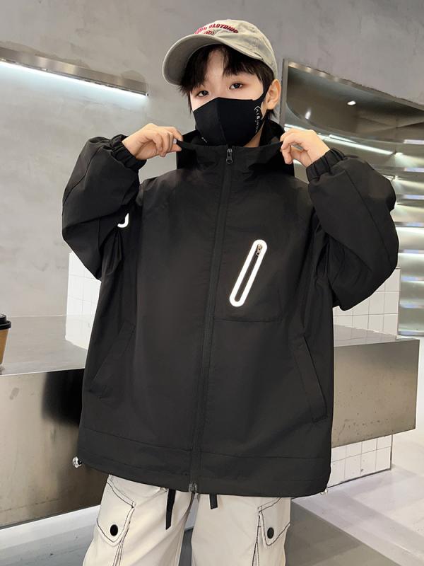 キッズ 男の子 マウンテンパーカー フード付き ウインドブレーカー ジャケット ポリエステル素材 ソフトタッチ 軽量 薄手 春秋物 クール カジュアル スポーツ ジップアップ アウター ジュニア 大きいサイズ