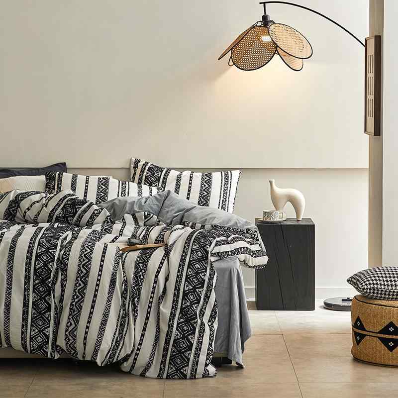 布団カバー 四件セット シンプル モノトーン 秋冬 厚手 防寒 保暖 綿 ジャガード フランネル リバーシブル おしゃれ ベッドシーツ 敷き布団カバー 枕カバー 寝具 カバーセット 洗える｜モズラボ