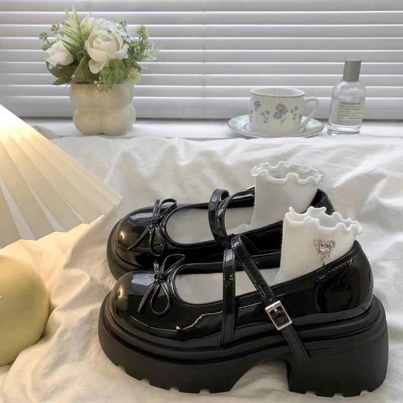パンプス レディース 厚底 ヒールアップ マリージェーンシューズ リボン フレンチスタイル レトロ 春夏 外履き スカートコーデ デイリーユース ロリータファッション 合成皮革 ラウンドトゥ