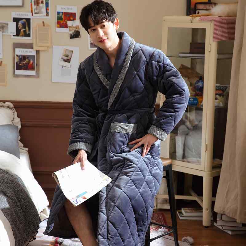 バスローブ メンズ 保温 超厚手 三層キルト 綿入り ロング丈 サンゴフリース ふわふわ もこもこ ナイトガウン 部屋着 パジャマ ルームウェア お風呂上がり 秋冬 ゆったり カジュアル ポリエステル