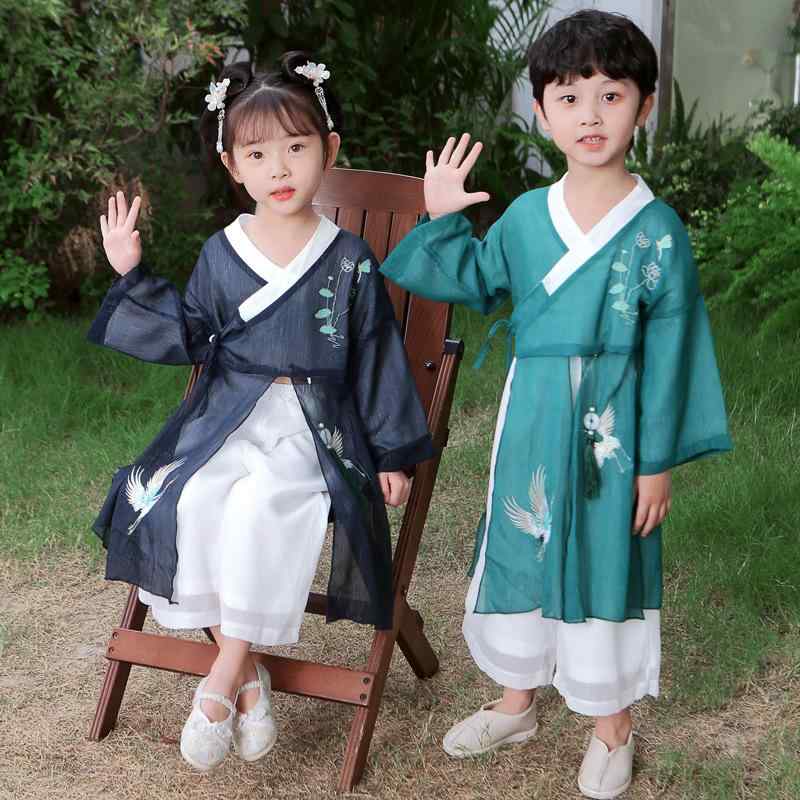キッズ 男の子 女の子 ソフトな肌触り 薄手 おしゃれ 中国風 漢服 唐装 長衫 動物柄 発表会 舞台衣装 改良チャイナドレス ワンピース 幼稚園 園服 シフォン素材 秋冬