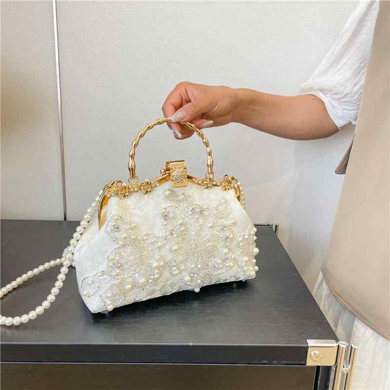 バッグ パール刺繍ビーズ ハンドバッグ クラッチバッグ ショルダーバッグ チェーンバッグ 2way スクエア フォーマル パーティー 宴会 お呼ばれ 結婚式 上品 普段使い ポリエステル ロック金具