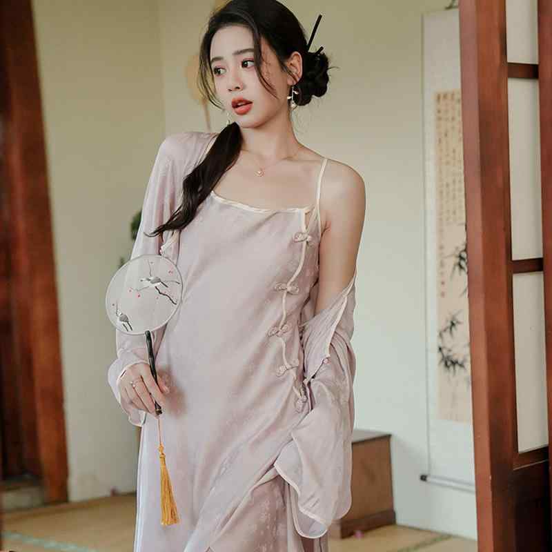 パジャマ ルームウェア レディース フレンチ サテン 薄手 長袖 快適 セクシー 魅惑的 春秋 レトロ ネグリジェ スリープドレス 2点セット 24,476円