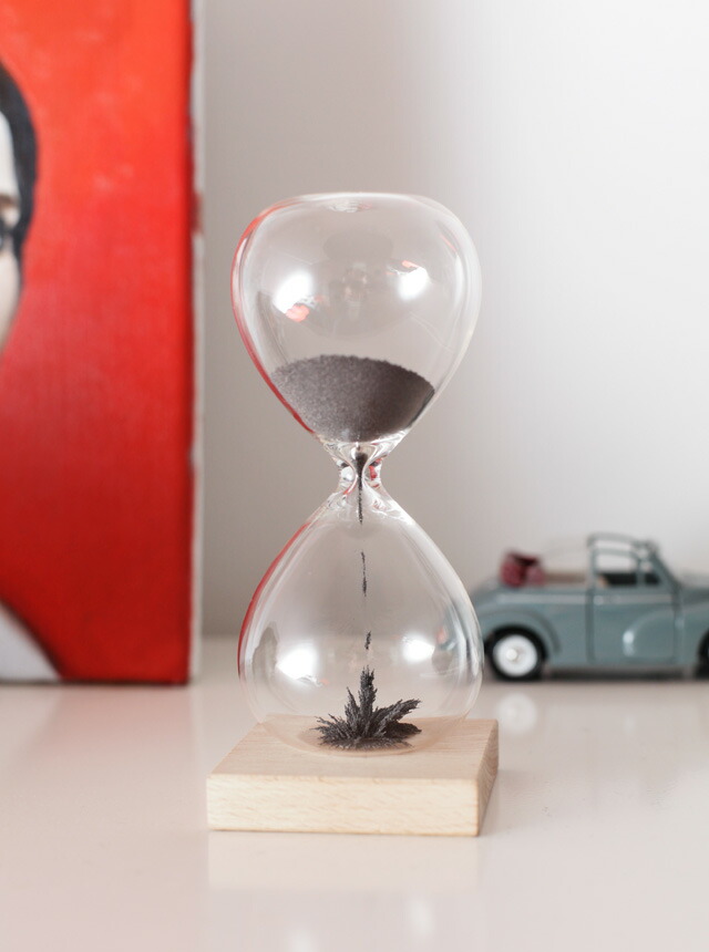 【楽天市場】砂時計 マグネティック アワーグラス Magnetic Hourglass 砂時計 1分 オブジェ：インテリアショップ