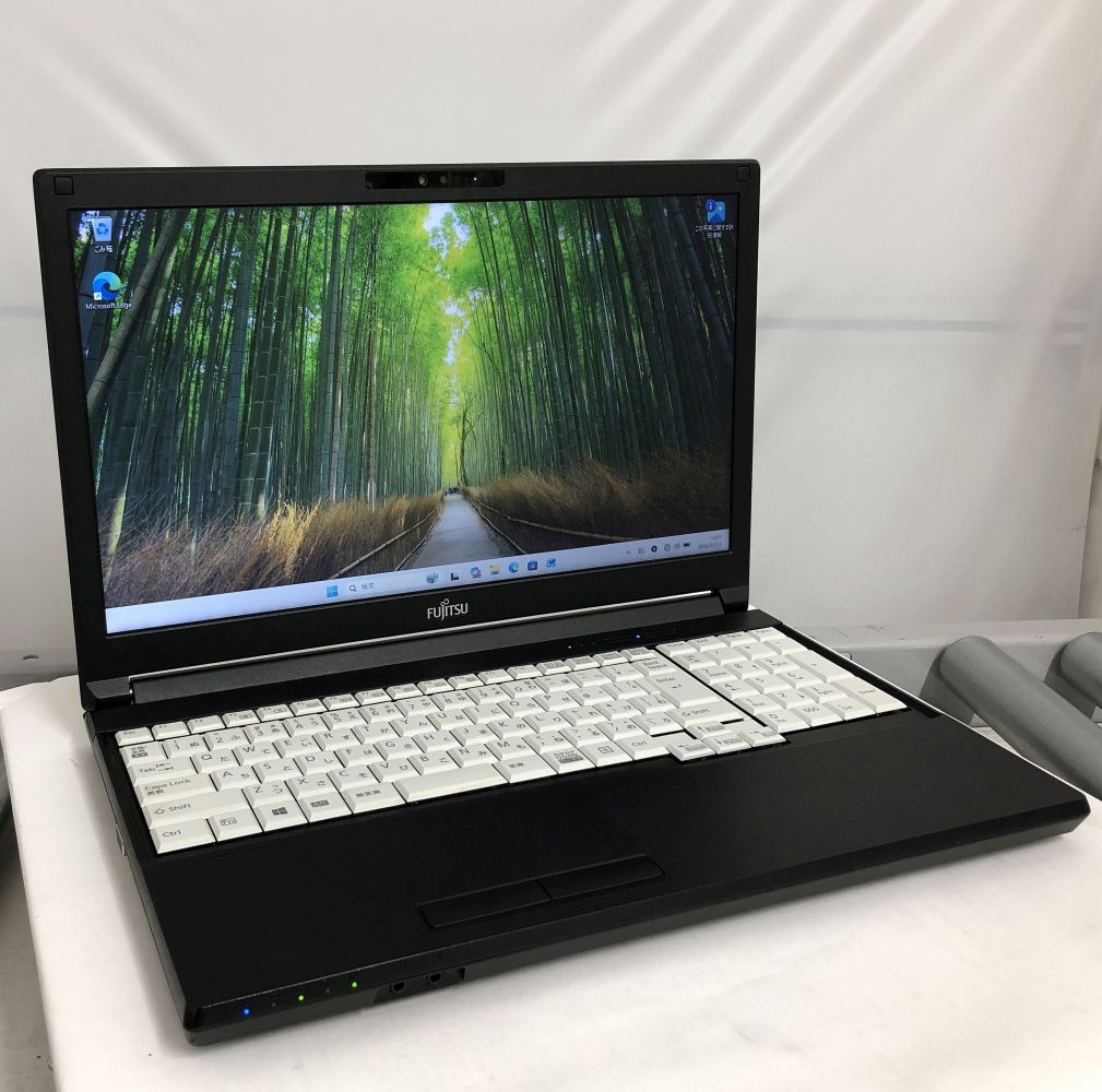 ★【今だけ】全品ポイント10倍 お買い物マラソン★中古パソコン ノートPC FUJITSU LIFEBOOK A5510/D Core i5 10210U メモリ8GB 中古SSD 2.5インチ128GB Windows11 Pro 64bit【送料無料】【1年保証】｜中古OA機器のナベキンファクトリー 22,052円