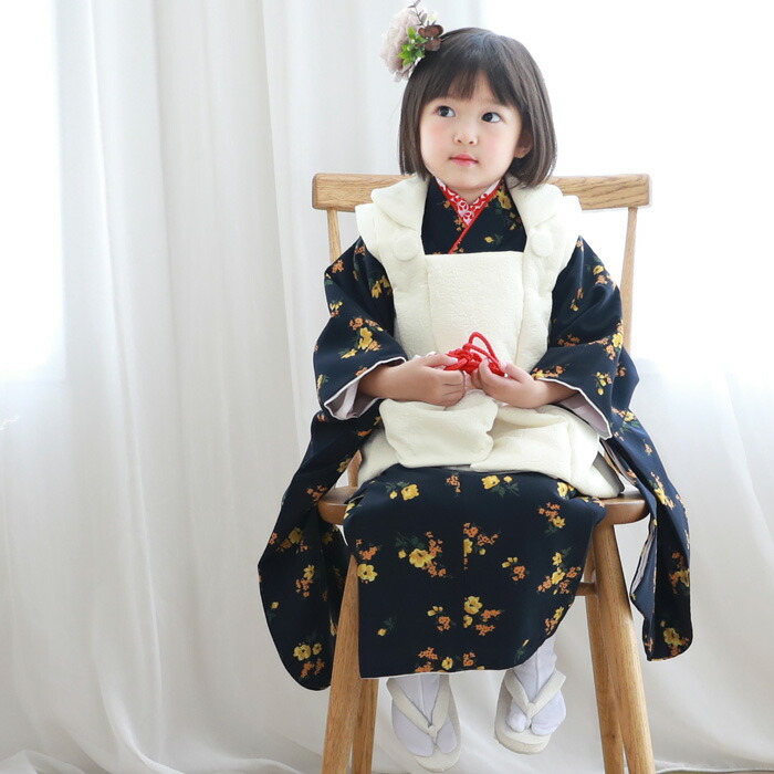 期間限定クーポン 当店オリジナル 七五三 着物 3歳 女の子 販売 セット 紺地に黄色の花柄 被布白 日本製生地 着物被布10点フルセット 購入 正月 ひな祭り 衣装 モダン おしゃれ かわいい Smartnewsline Com