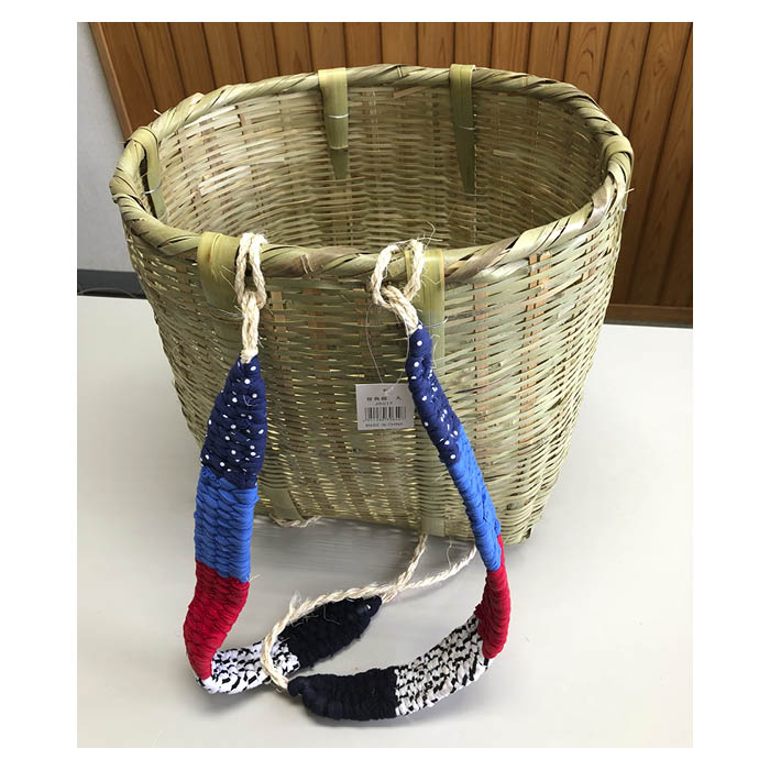 背負い籠 楽天市場】竹製 背負い籠 角小 31cm×23cm×高さ38cm 収穫かご 竹