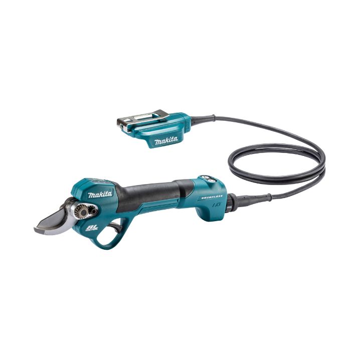 Makita - くみさん専用 Attaching a Makita flat nozzle to a super powerful blower