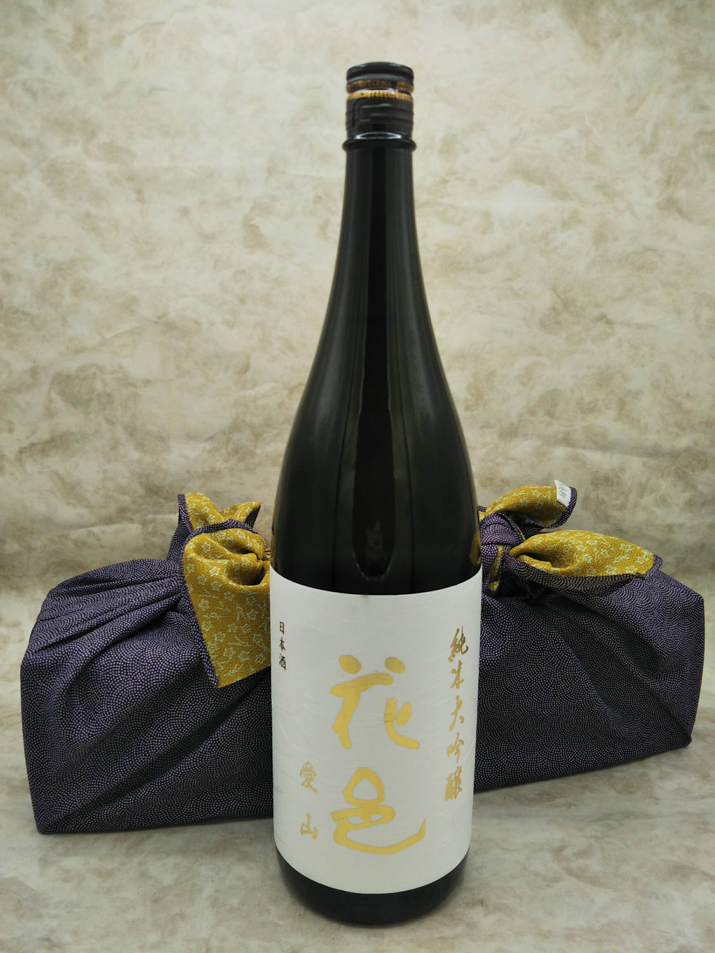 楽天市場】花邑 純米大吟醸 愛山 日本酒 1800ml ギフト : 銘酒館なごみ