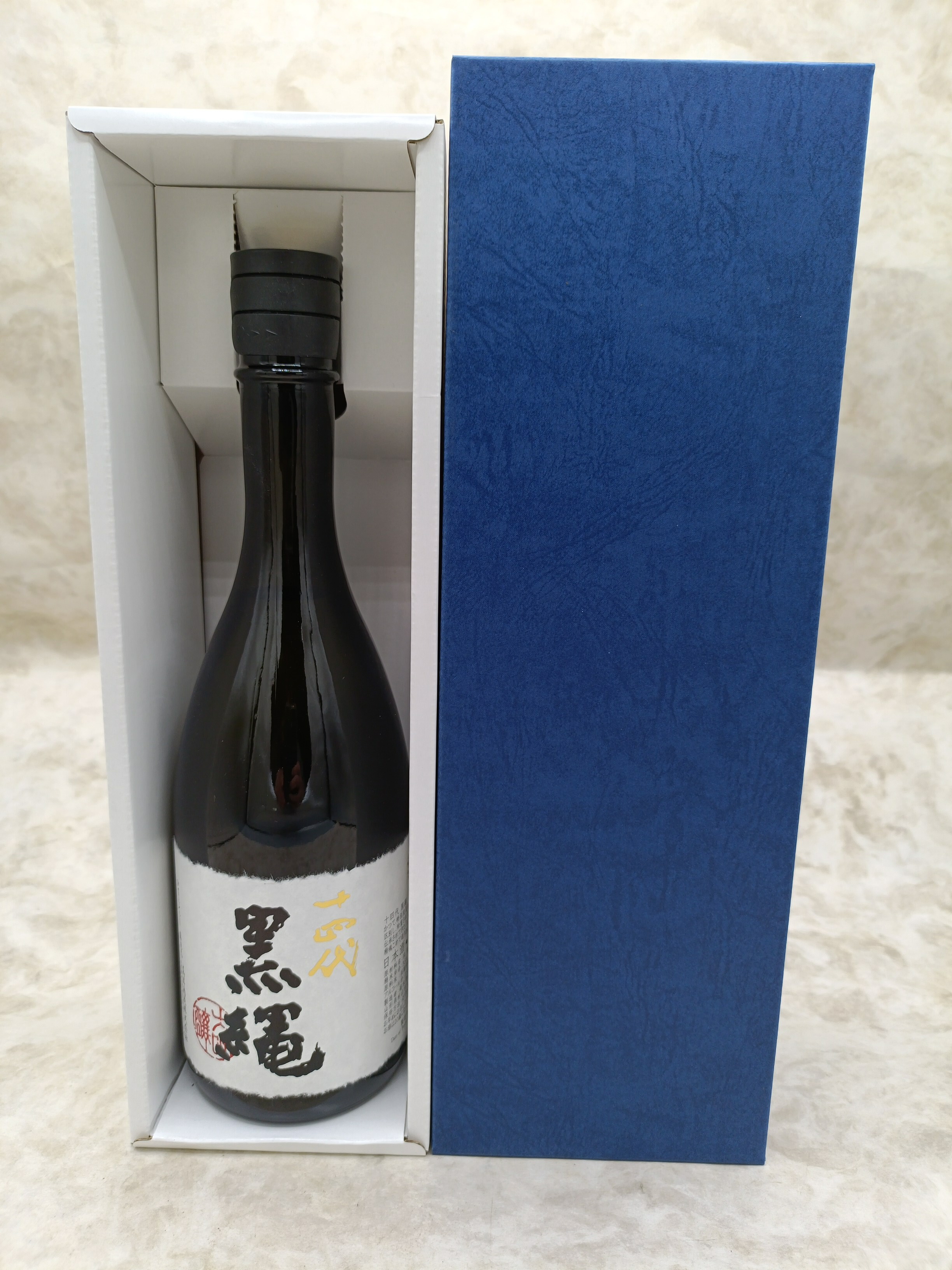 楽天市場】十四代 本丸 秘伝玉返し 1800ml 日本酒 2024年詰 : ケーオー