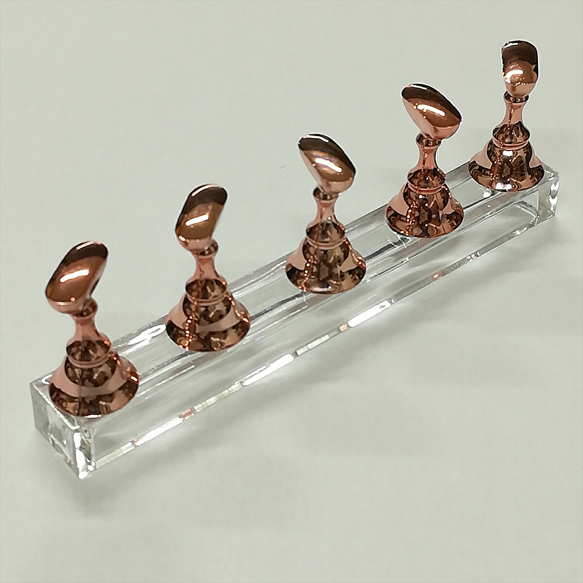 楽天市場 チップ硬化の必需品 ネイルチップスタンド 1色選べる ネイルチップ Uv Led ライト 対応 ジェルネイル カラージェル ネイルチップ台 チップスタンド チップ台 ネイルシール ネイルデザイン ジェルネイルカラー Nail Color Gel ネイルシティ