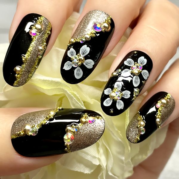 ネイルチップ フラワー 花 ブラック オシャレ 大人女子 可愛い ネイルチップ つけ爪 ネイル ブラック 黒 フラワー 花 大人 シンプル