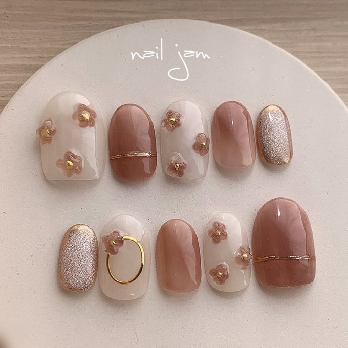 楽天市場】オーダーネイルチップ ぷっくりフラワーのマスタードネイル