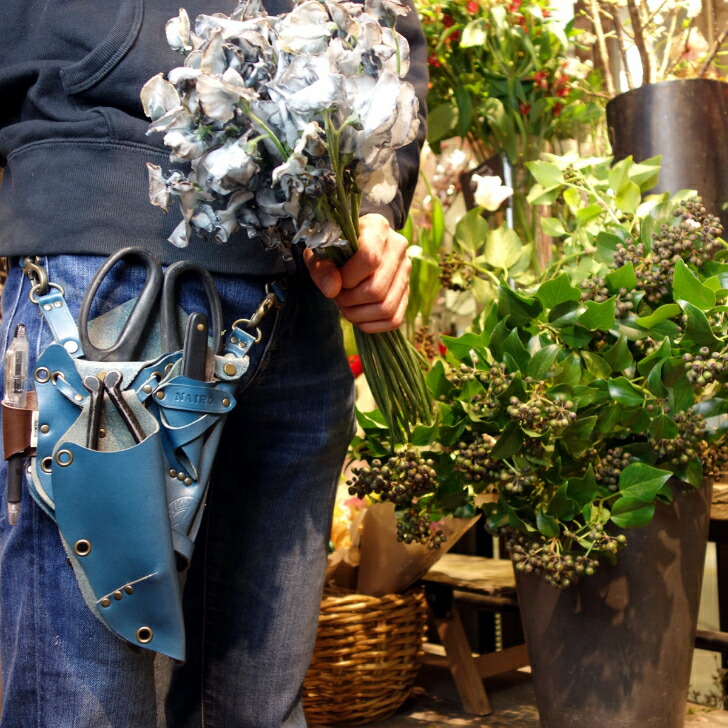 激安大特価 シザーケース フローリスト ケース 本革 ナイロ Mana スマホケース オプションケース付き ガーデニングケース 剪定ばさみケース ハサミケース おしゃれ かわいい 花屋 ハンドメイド ガーデニング 生け花 革日本製 職人手作り スタイリッシュ ギフト