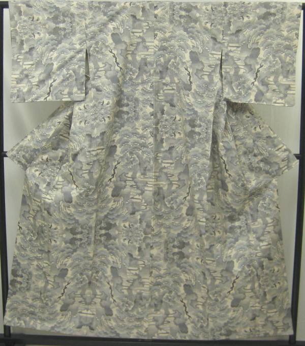 【中古】中古美品 訳あり 女袷 本場白大島紬着物(正絹)