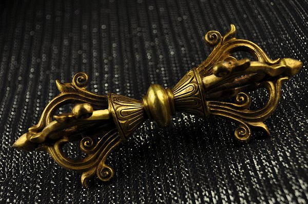 楽天市場】光則作 純銀製五寸五鈷杵(24金鍍金版） : 日本黎明社 楽天