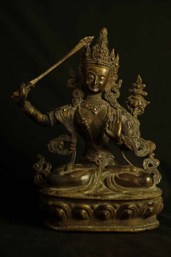 楽天市場 文殊菩薩 銅造彫金仕上げ 仏像仏画チベット美術卸の天竺堂