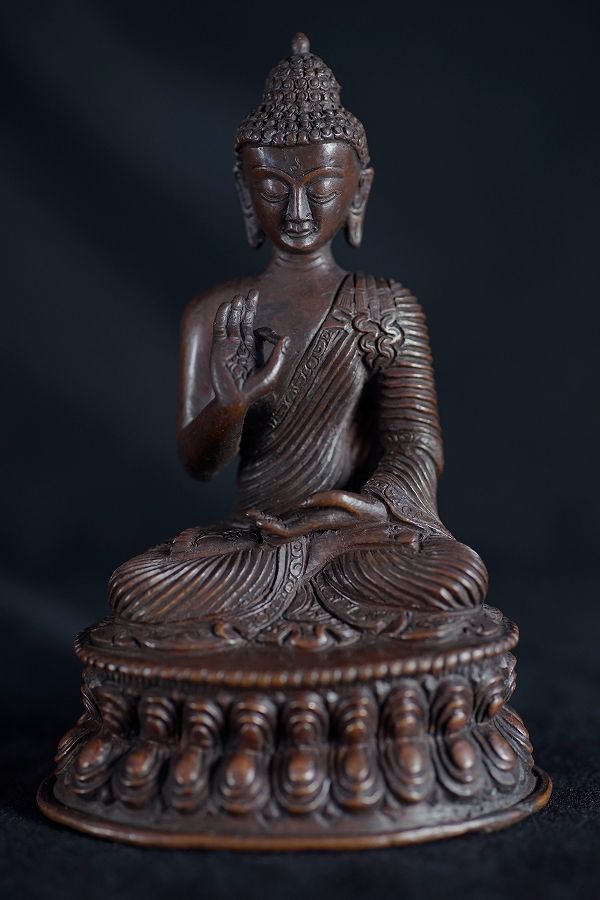 釈迦如来 銅造彫金仕上