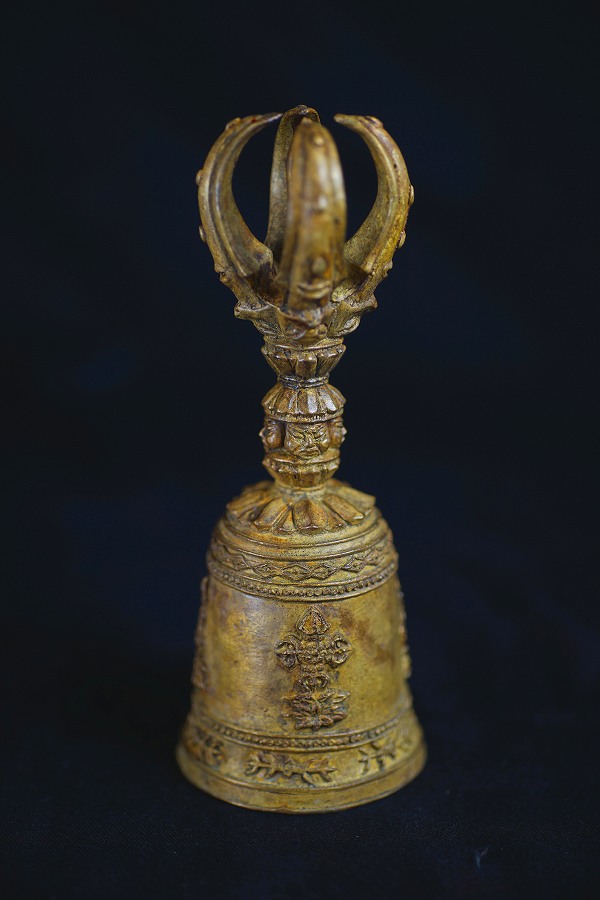 仏具　五鈷鈴 Amazon｜持鈴 じれい 五鈷鈴 金剛鈴 (中(12.8cm))｜仏具・神具