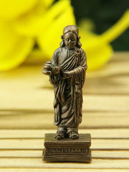 楽天市場】極小仏像 三面大黒天(大) : 仏像仏画チベット美術卸 楽天市場】極小仏像 三面大黒天(大) : 仏像仏画チベット美術卸