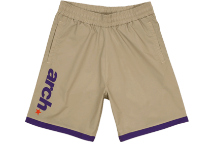 Arch[アーチ] Arch sporty logo hem shorts / アーチ スポーティ ロゴ ヘム ショーツ（Arch アーチ メンズ ユニセックス ライフスタイル ショーツ ベージュ）