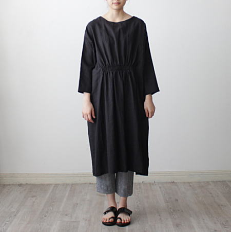 A View From Here(アビュー フロム ヒア)SUPPLE LINEN ギャザーワンピース|natural standard