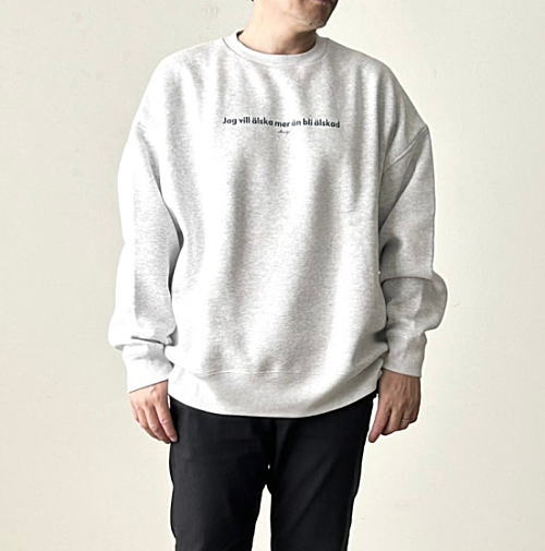 amne（アンヌ） “ A. A. M ” crew 裏起毛流汗 UNISEX