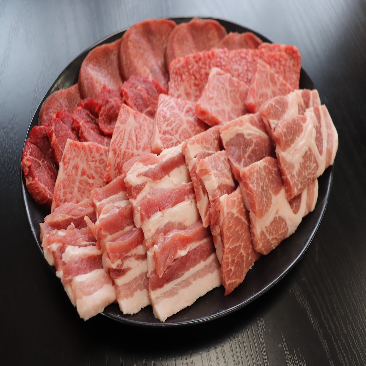 100％安い 中島商店の５点食べ比べ焼肉 山形牛と山形県産豚 セット ６００g ３〜４人前 冷凍 送料無料 ご家庭 プレゼント ギフト ホワイトデー  母の日 whitesforracialequity.org