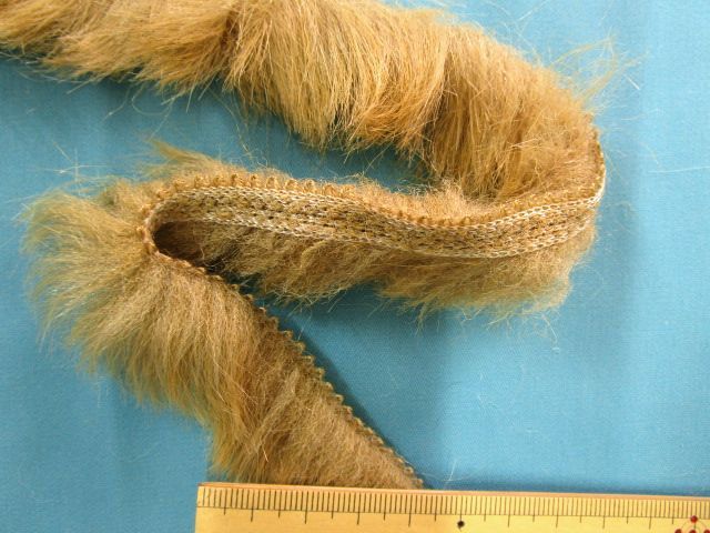 楽天市場】フェイクファーテープオフ白 2m 1.3~1.6cm幅 : 手芸ナカムラ