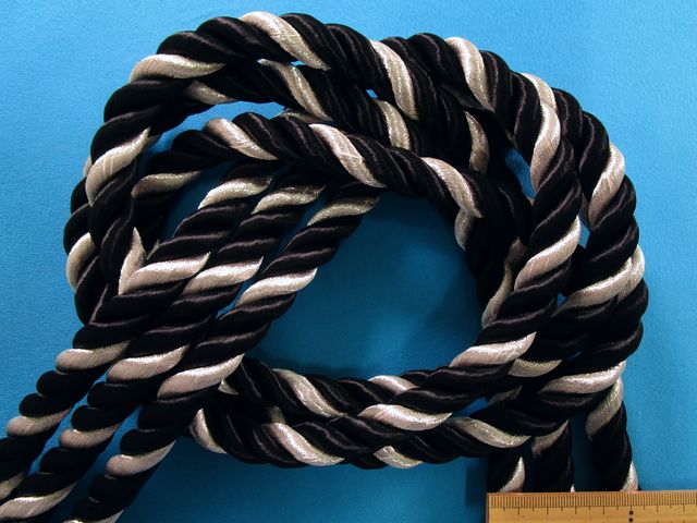 楽天市場】ツイストコード(直径6mm 5m巻)紫×白 : 手芸ナカムラ