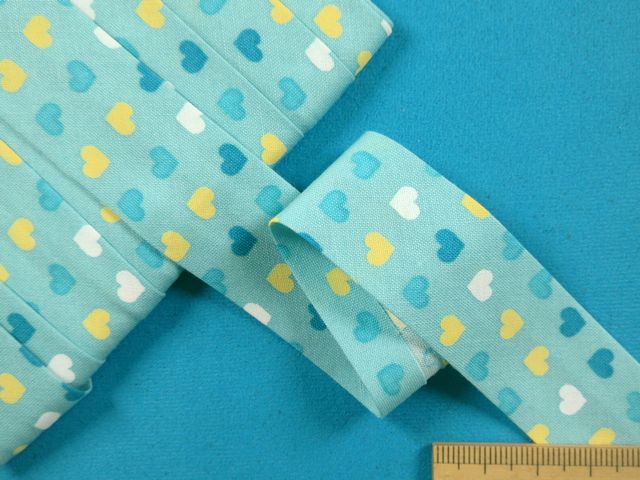 楽天市場 ハート柄ワイドバイアス 両折れタイプ 薄ブルーグリン 白 クリーム色 ２５ｍｍ幅 ７ｍ巻 手芸ナカムラ