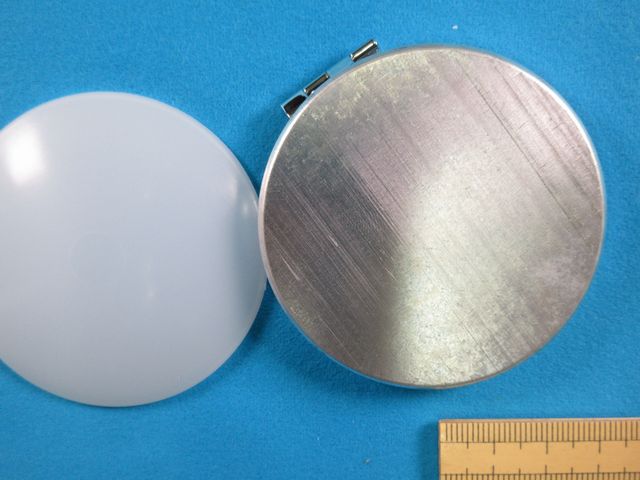 楽天市場】アルミ板付 コンパクトミラー丸 3個入 : 手芸材料の専門店