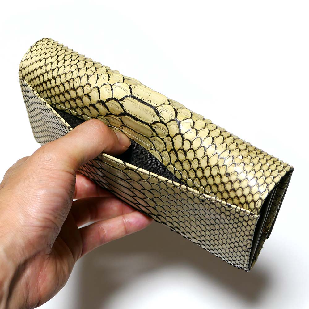 長財布 がま口財布 がま口 かぶせ レディース メンズ財布 本革 パイソン ヘビ革 ゼブラ ベージュ 蛇革財布 2 オリジナルパースナカムラ 送料無料 日本製 がま口 長財布 レディース財布 口金 ガマ口財布 サイフ 本革 パイソン革 蛇革 へび革 レザー 大容量 長財布 がま口財布 がま口 かぶせ レディース メンズ財布 本革 パイソン ヘビ革 ゼブラ ベージュ 蛇革財布 2 オリジナルパースナカムラ 送料無料 日本製 がま口 長財布 レディース財布 口金 ガマ口財布 サイフ 本革 パイソン革 蛇革 へび革 レザー 大容量