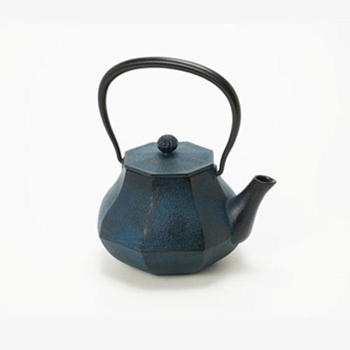 鉄瓶 みやび 小 青★この商品は日本国内販売の正規品です★《お買い物合計金額6,800円で送料無料!》