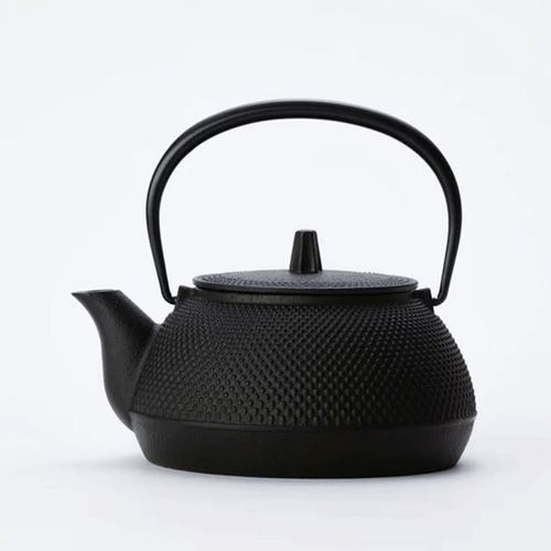 南部鉄瓶兼用急須 5型新アラレ 0．65L 直火・IH可★この商品は日本国内販売の正規品です★《お買い物合計金額3,980円で送料無料！》
