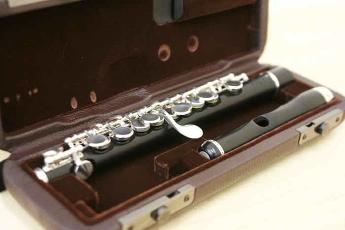 中古笛インスツルメント ピッコロ 笛マスターズ 0 全タンポ替わり済み 送料無料 中古 Biodontos Com Br