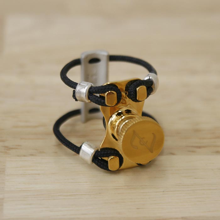 楽天市場】☆JLV アルトサックス用 リガチャー プラチナメッキ ラバー