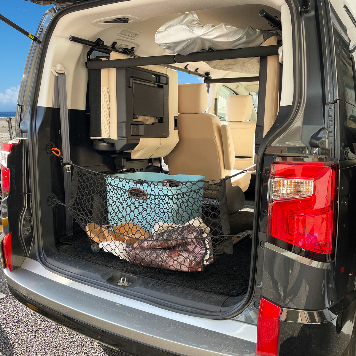 KADDIS デリカD:5 後期型ルーフポケット 屋根に迫力と実用性を。デリカ