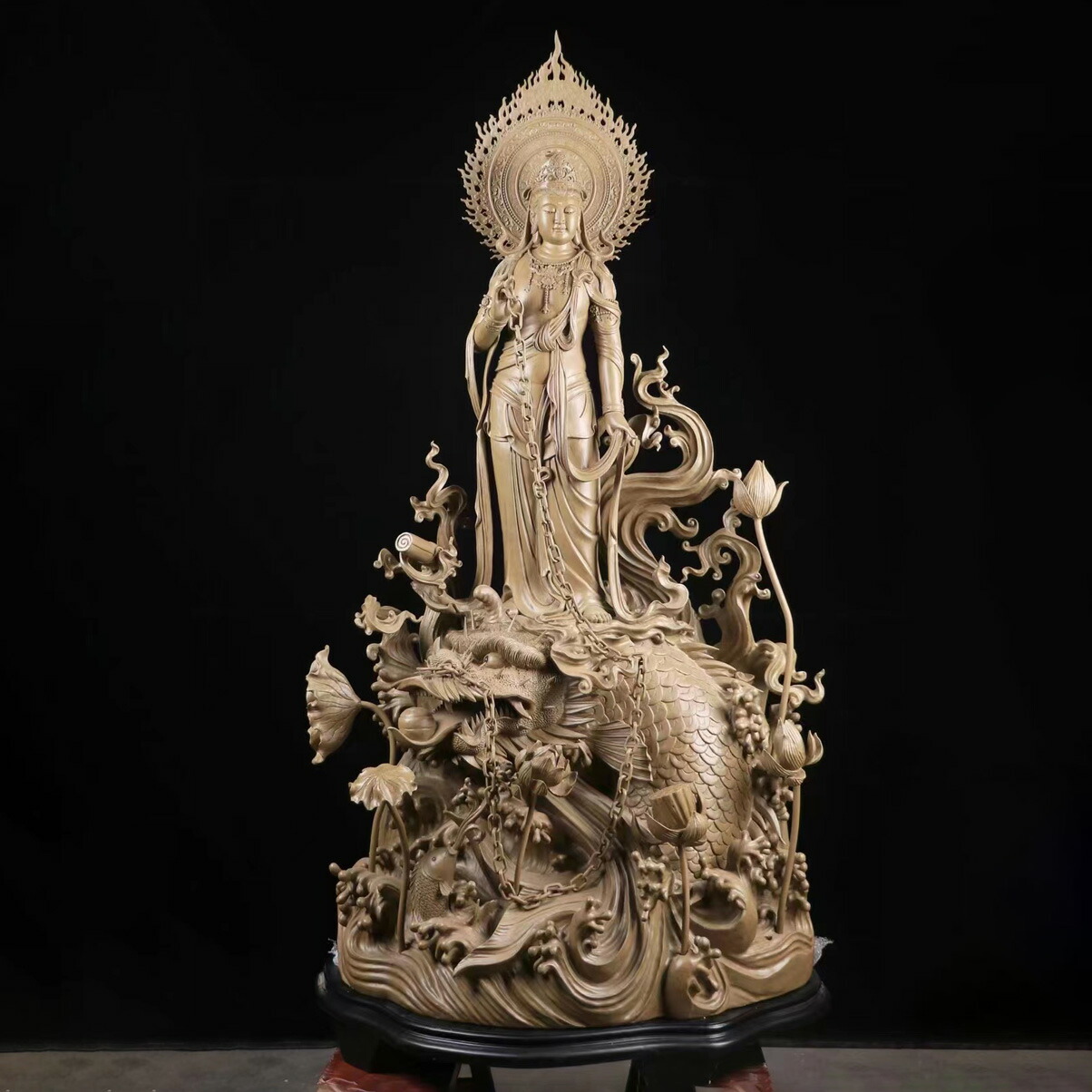 沈香木製立像 伝統的彫刻 約30cm 沈香木製立像 伝統的彫刻 約30cm