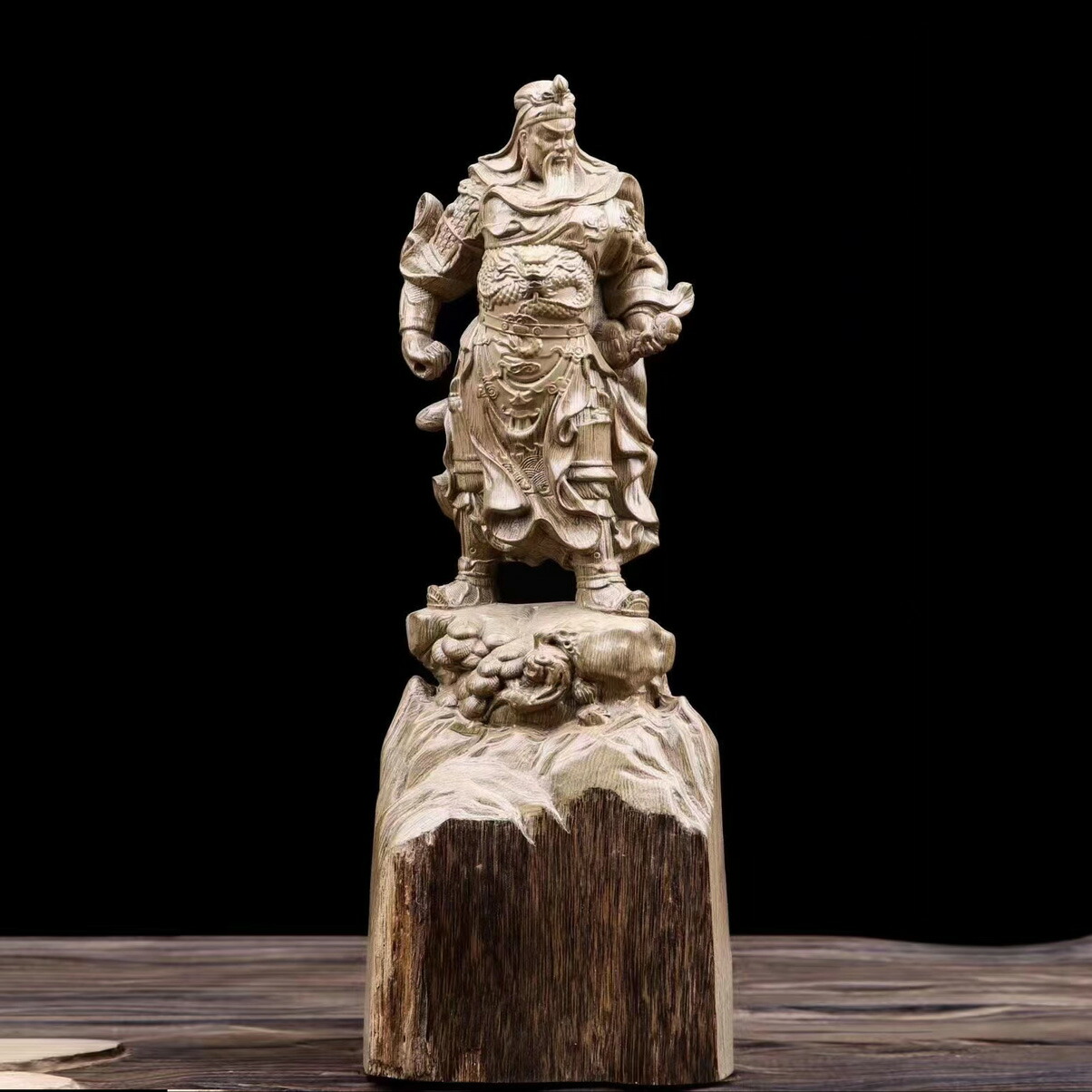 【木彫】  関羽 道教美術   道教工芸品 ツゲの木 黄楊木 沈香木 木彫り お寺、オーダー  コレクション 職人手作り 美術品 室内飾り 彫刻工芸品 置物 高さ:30CM