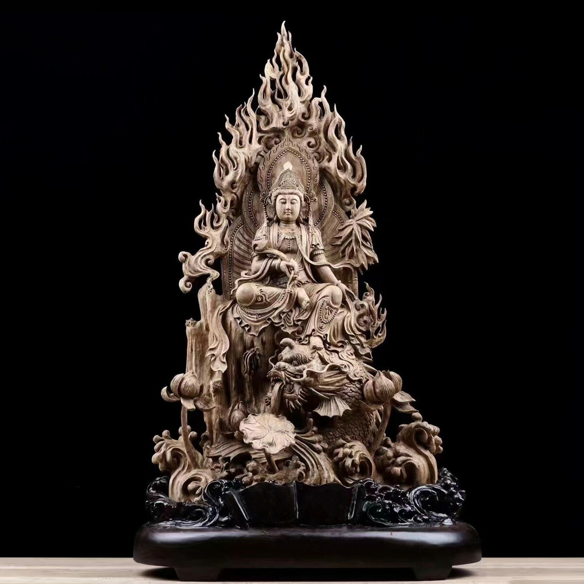 楽天市場】【天然沈香木彫】 騎龍観音（五龍） 仏教美術 仏像