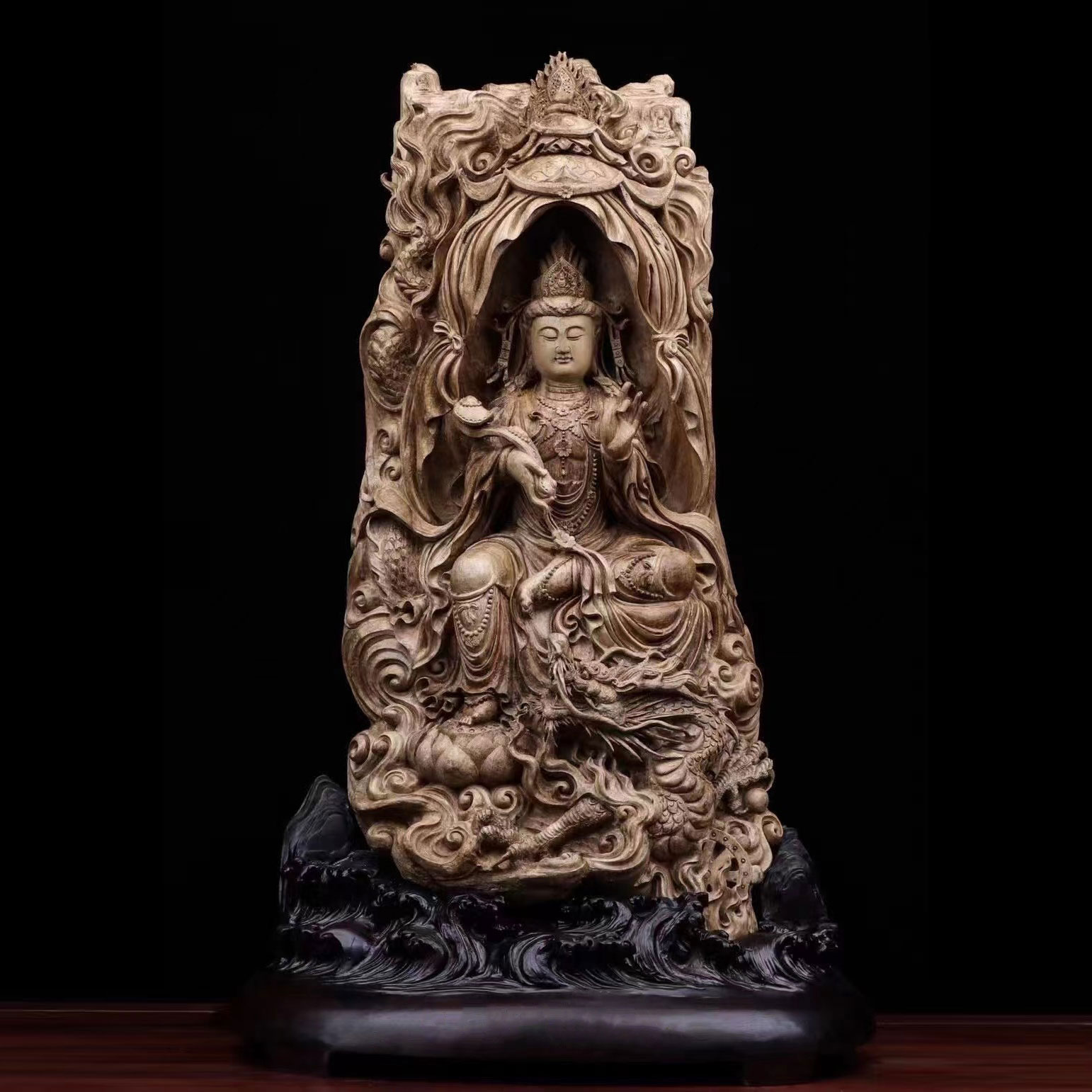 如意輪観音 仏教美術 仏像 仏教工芸品 沈香 木彫り コレクション 職人手作り 美術品 室内飾り 彫刻工芸品 高さ:76CM