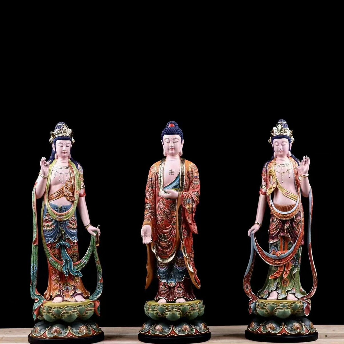楽天市場】【天然沈香木彫】観音菩薩座像 仏教美術 仏像 仏教