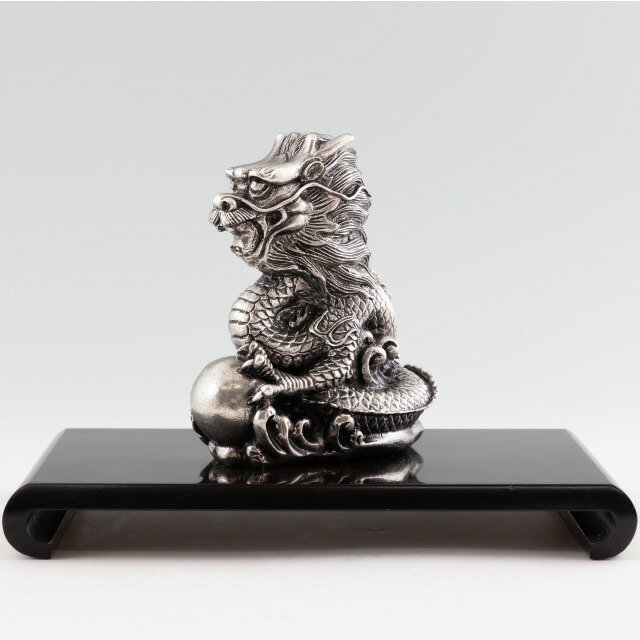 薩摩錫器 錫 飾りつけ 龍-SATSUMA 黒漆産業 台付 186K-5 薩摩錫器芸術館 代引不可※12月24日からのご申しつけるは1月6日より順次送りとどける父の日 錫器 錫製 飾りつけ 還暦祝 一緒になる祝 退社祝 呉れて遣る 母の日 差し上げ物 差し上げ物 言い慣わし芸術品