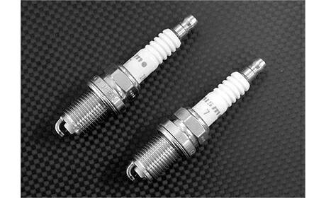NISMO(ニスモ) イリジウムスパークプラグ(made by NGK) ISOサイズ 熱価#7 品番：22401-RN010-7