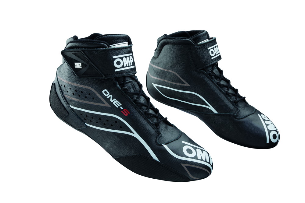 OMP ONE-S SHOE ブラック【サイズ 43】（レーシングシューズ） 品番：IC0-0822-A01-071-43 35,235円