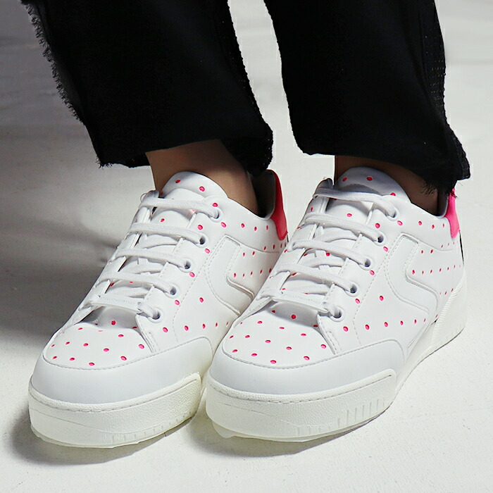 【関税込み】Stella McCartney ホワイト S-Wave 1 スニーカー Stella McCartneyのホワイト S-Wave 1 スニーカーがセール中