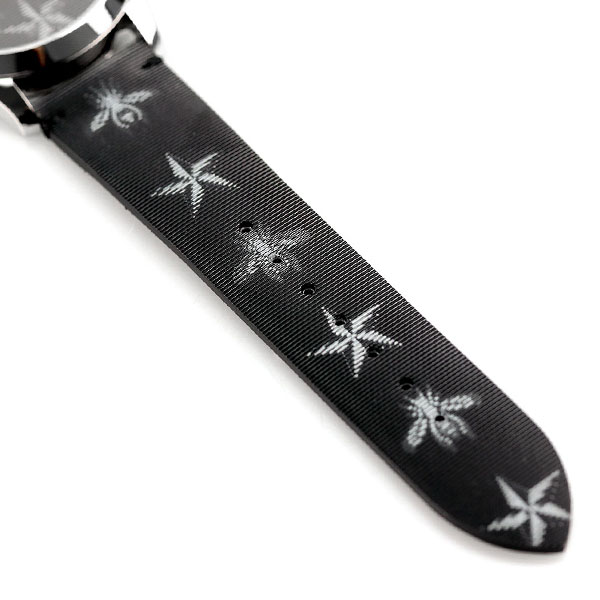 最高の グッチ 時計 Gタイムレス 蜂 メンズ レディース 腕時計 G Timeless Gucci Ya ブラック あす楽対応 コンビニ受取対応商品 Neostudio Ge