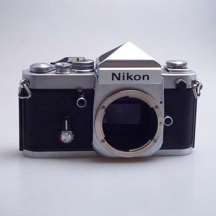 【中古】 (ニコン) Nikon F2 ｱｲﾚﾍﾞﾙ【中古カメラ フィルム一眼】 ランク：B｜カメラのナニワ
