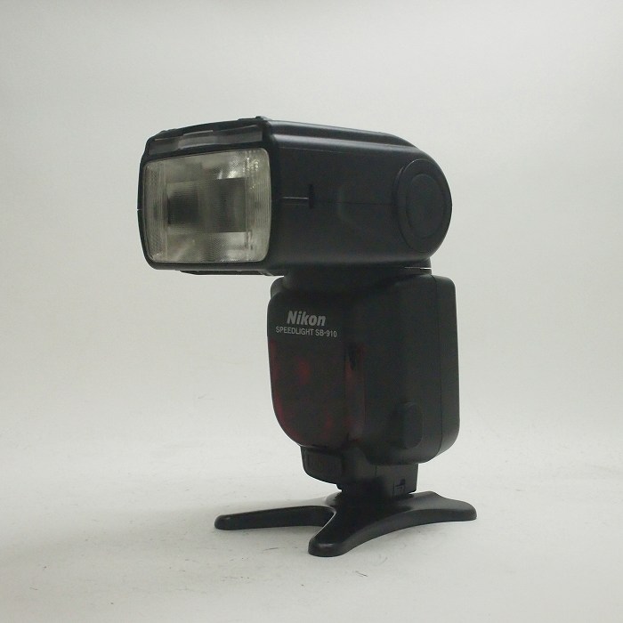【中古】 (ニコン) Nikon SB-910 ｽﾋﾟｰﾄﾞﾗｲﾄ【中古アクセサリー ストロボ】 ランク：B｜カメラのナニワ